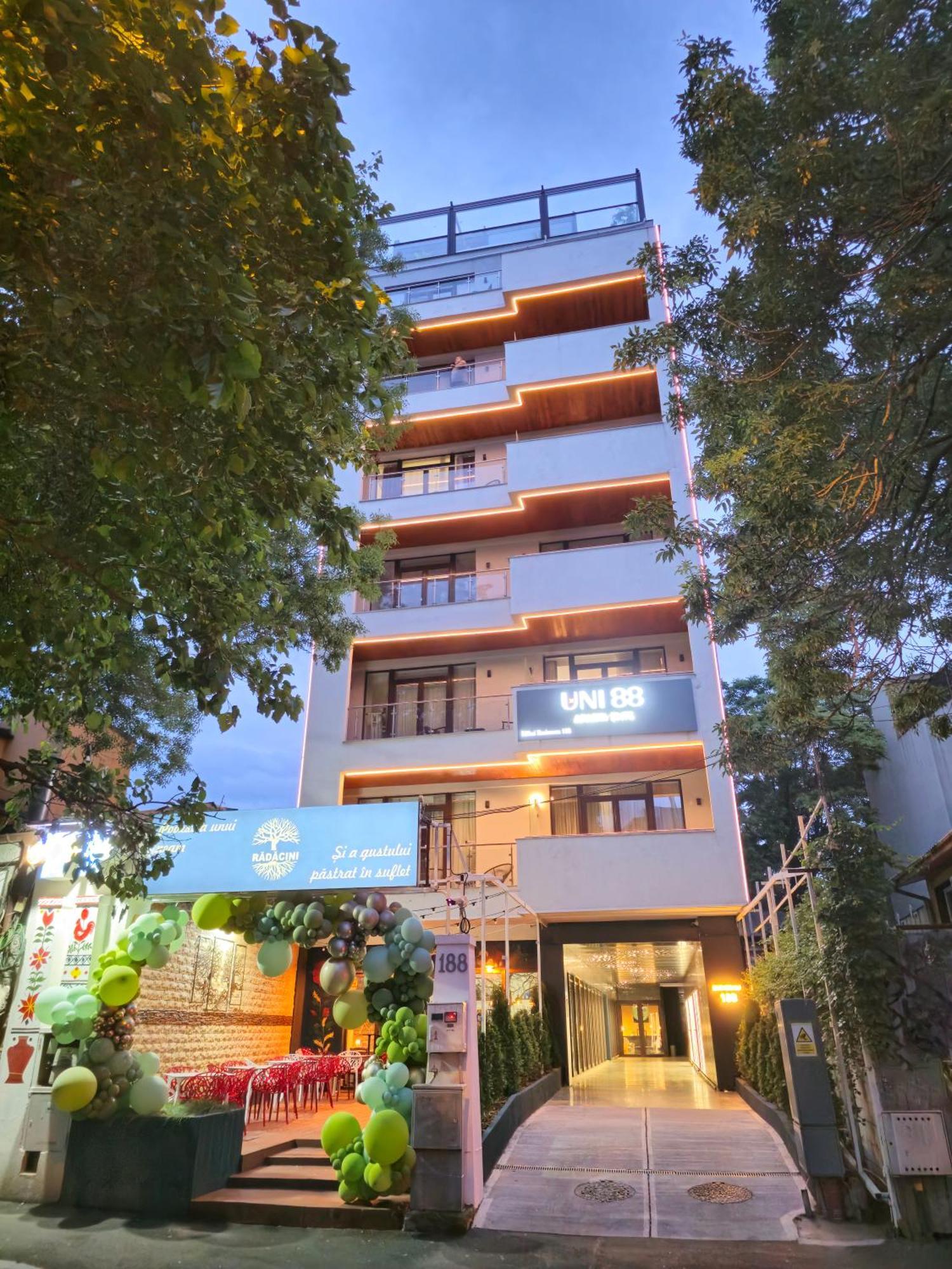 Uni88 Apartments Bucharest Exterior photo